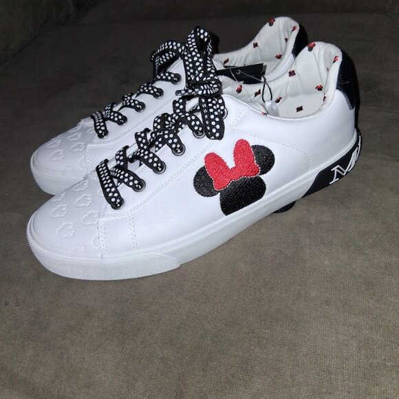Disney Minnie Mouse Low Top Lace Up Sneakers Women's Size 8.5 NWT - Picture 1 of 11